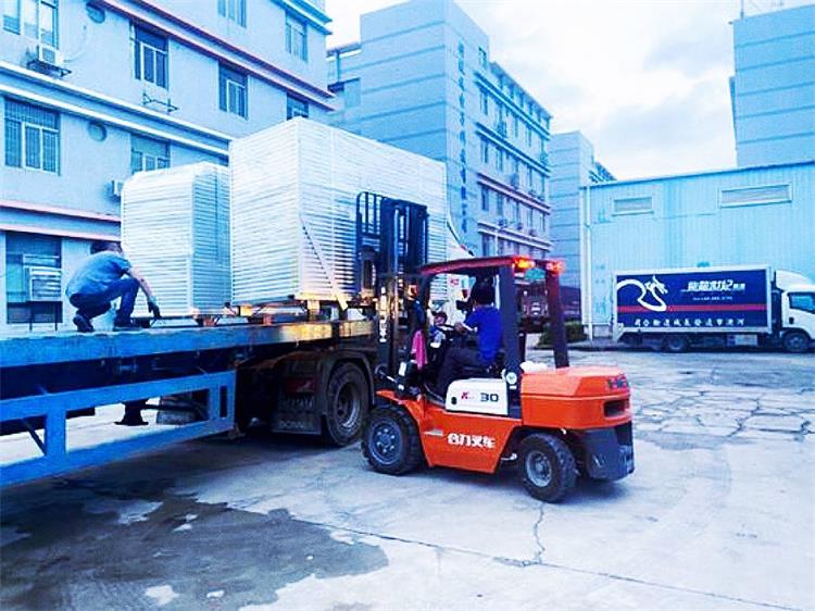 中港物流運(yùn)輸承運(yùn)深圳到香港的進(jìn)出口貨物 